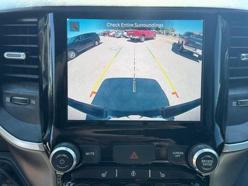 Used 2023 RAM 1500 Big Horn AWD/4WD image 19