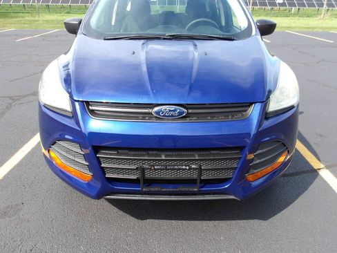 Used 2014 Ford Escape S FWD image 2