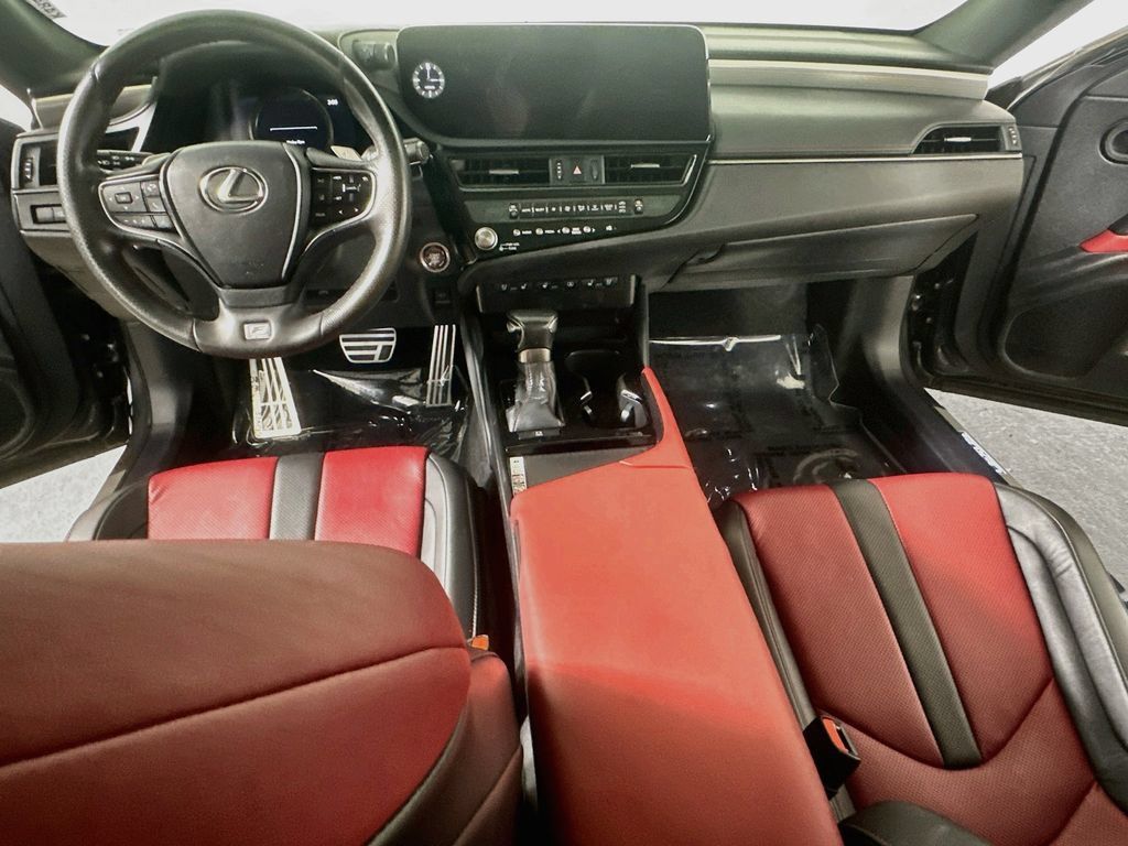Used 2024 Lexus ES 350 F Sport w/ Accessory Package (Z2) FWD image 18