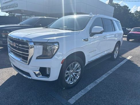 Used 2022 GMC Yukon SLT w/ SLT Premium Package RWD image 1