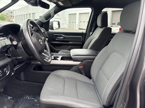 Used 2022 RAM 1500 Big Horn AWD/4WD image 17