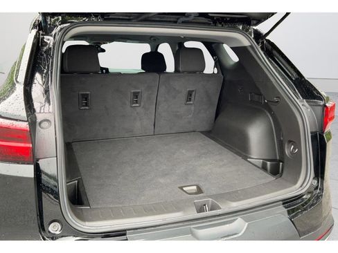 Used 2023 Chevrolet Blazer LT w/ LPO, Floor Liner Package FWD image 19