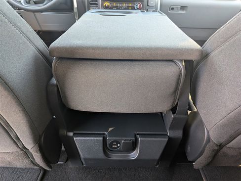 Used 2022 Ford F150 XLT image 16