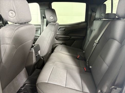 Used 2025 Chevrolet Colorado W/T w/ Advanced Trailering Package image 40