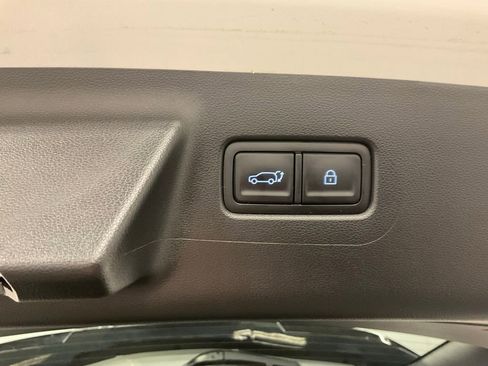 Used 2024 Hyundai Santa Fe Limited image 30