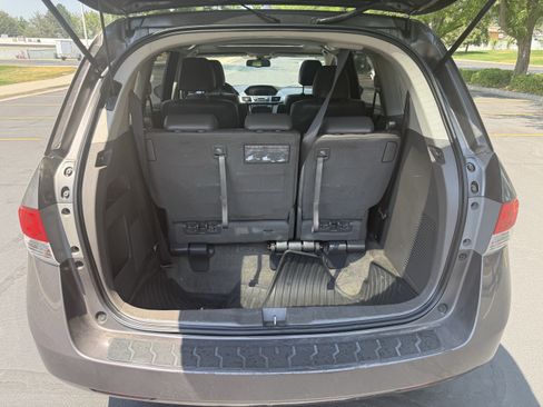 Used 2014 Honda Odyssey EX-L image 18
