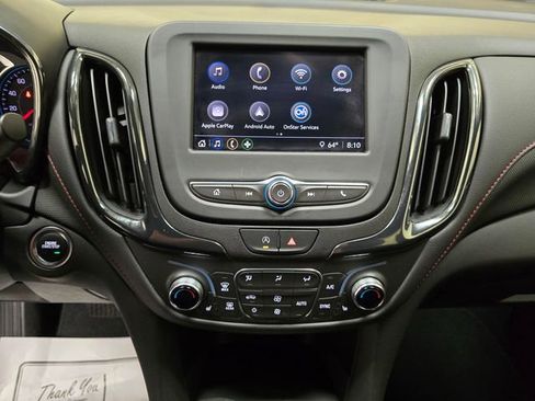 Used 2023 Chevrolet Equinox RS image 19