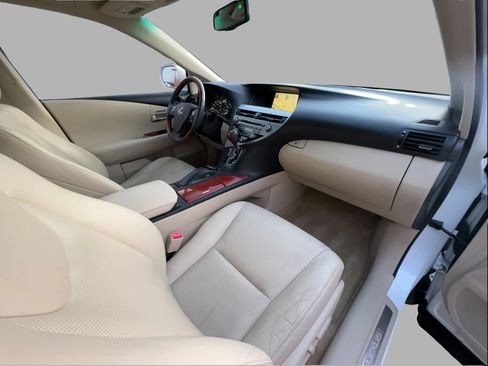 Used 2011 Lexus RX 350 2WD w/ Premium Pkg image 19