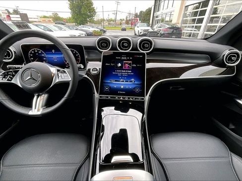 Used 2026 Mercedes-Benz GLC 300 4MATIC image 15