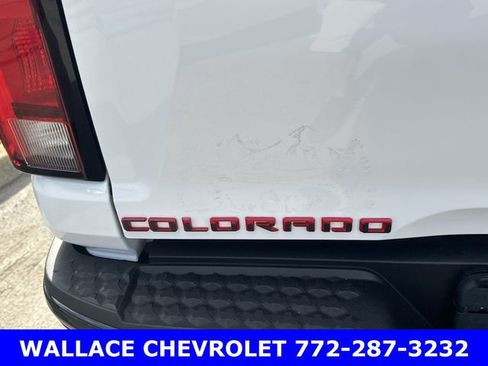 Used 2024 Chevrolet Colorado ZR2 w/ Technology Package image 8