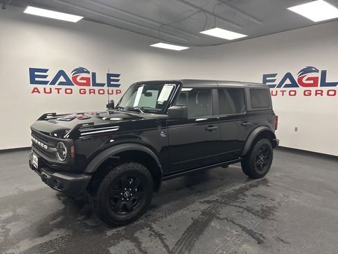 Used 2023 Ford Bronco Black Diamond image 6
