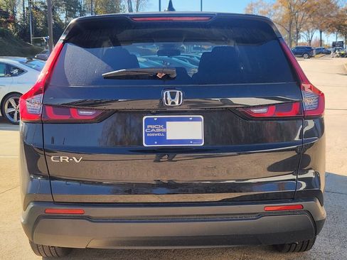 Used 2025 Honda CR-V LX image 28