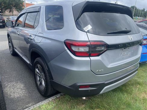 Used 2023 Honda Pilot EX-L image 4
