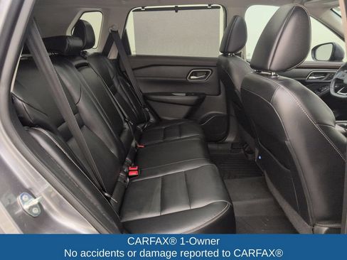 Used 2021 Nissan Rogue SL FWD image 17