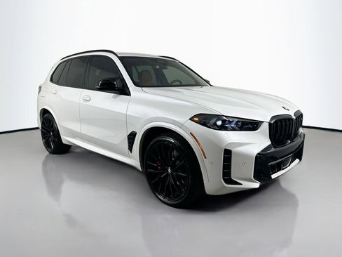 New 2026 BMW X5 M60i image 3