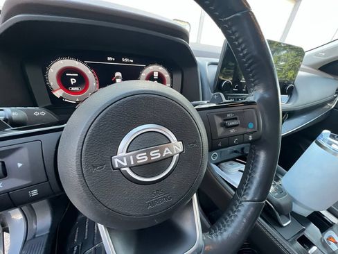 Used 2022 Nissan Rogue Platinum w/ Head-Up Display Package AWD/4WD image 20