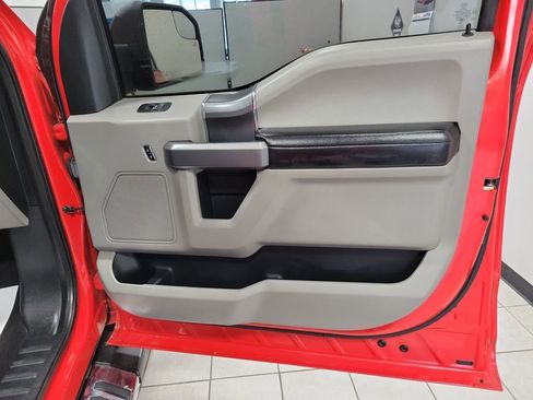 Used 2017 Ford F150 XLT w/ Equipment Group 301A Mid image 25