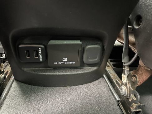 Used 2016 Chevrolet Malibu LT w/ Leather Package FWD image 29