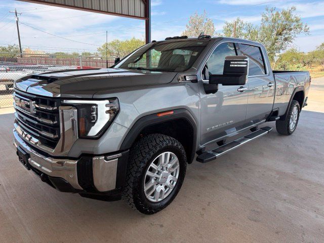 Used 2024 GMC Sierra 2500 SLT w/ Texas SLT Premium Package AWD/4WD image 3