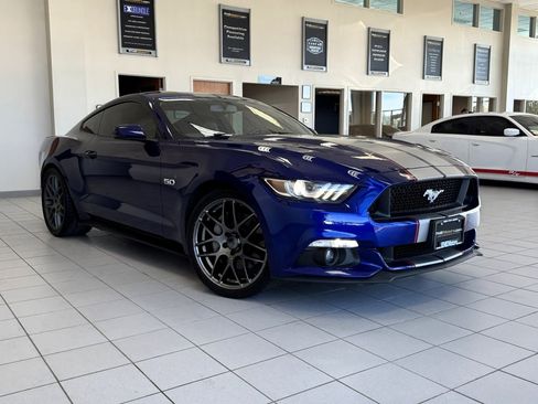 Used 2015 Ford Mustang GT Premium RWD image 54