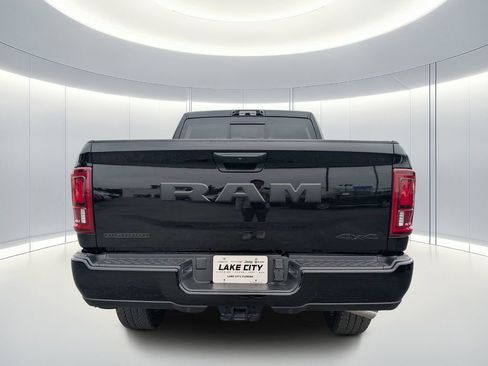 New 2026 RAM 2500 Big Horn AWD/4WD image 5