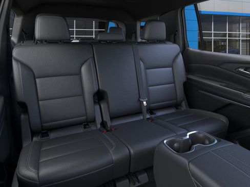 New 2026 Chevrolet Traverse LT image 17