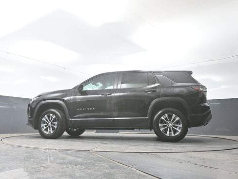 Used 2025 Chevrolet Equinox LT image 30