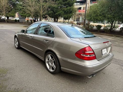 Used 2006 Mercedes-Benz E 55 AMG E 55 AMG Sedan 4D image 5