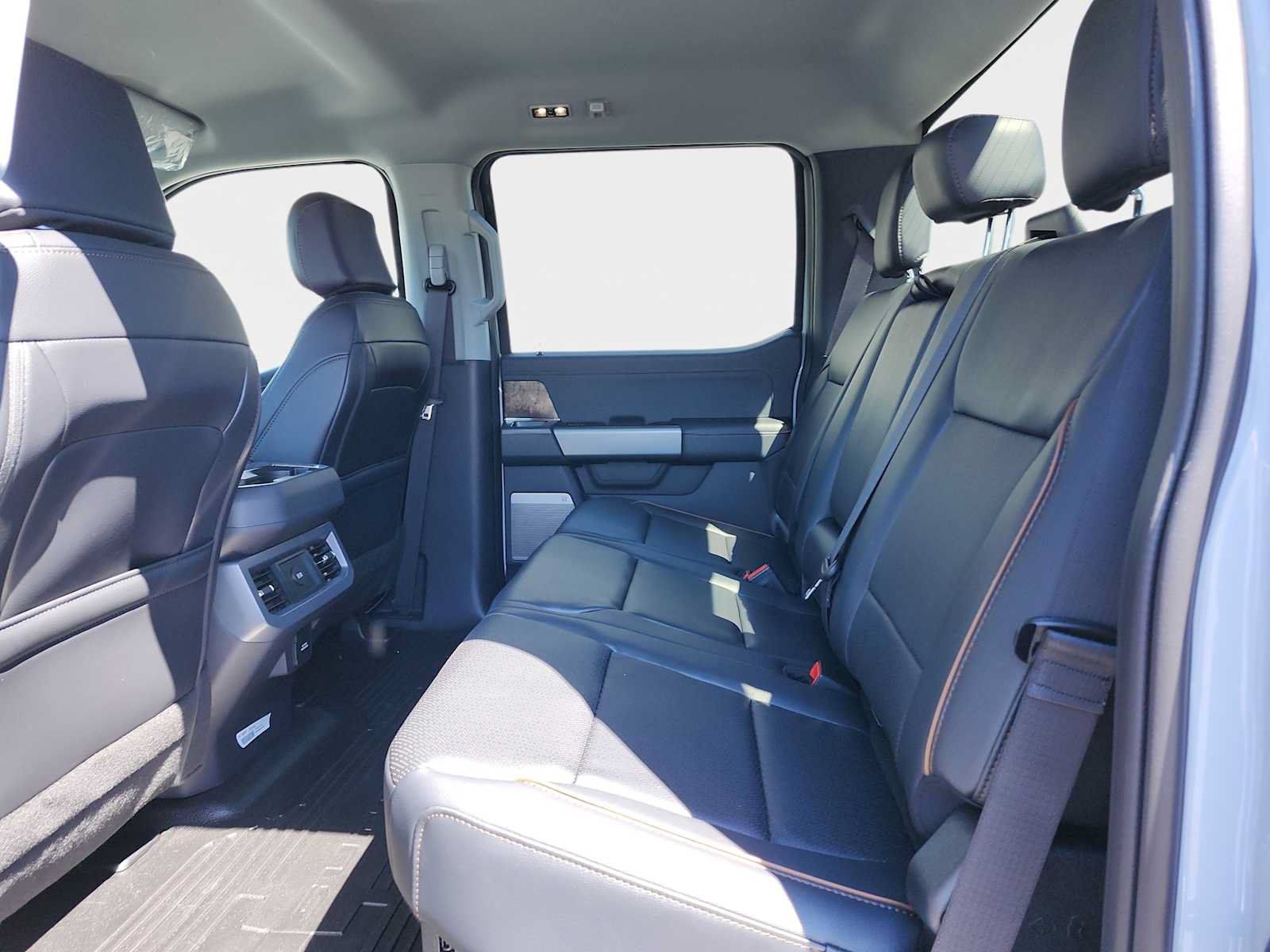 New 2026 Ford F450 Lariat AWD/4WD image 6