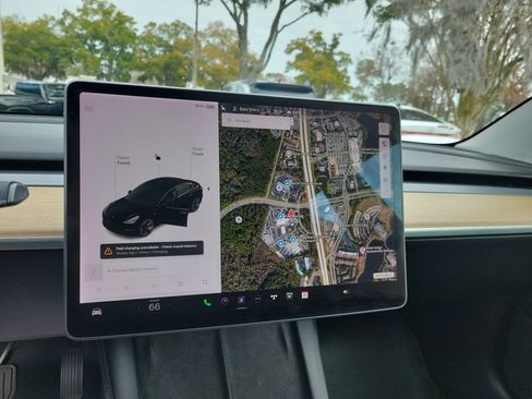 Used 2021 Tesla Model 3 Standard Range Plus image 25