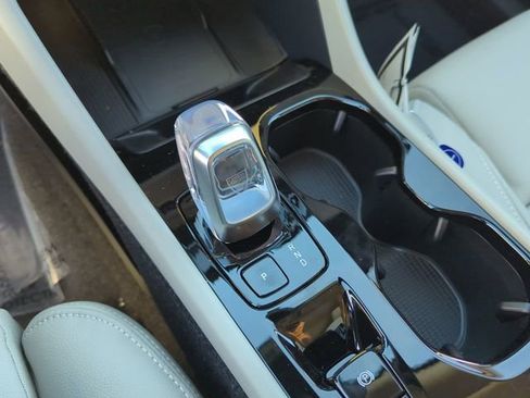 New 2026 Volvo XC40 B4 Plus w/ Protection Package image 22