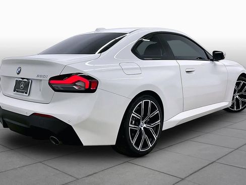 Used 2024 BMW 230i Coupe w/ Premium Package RWD image 13