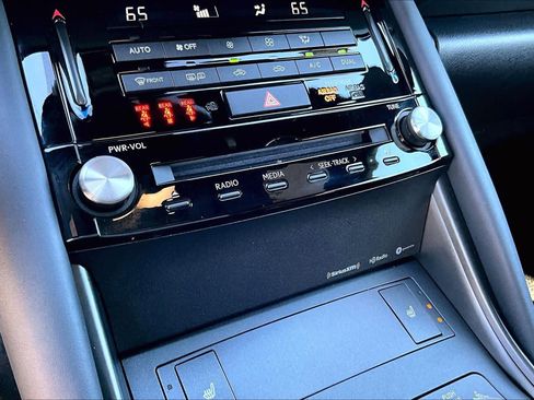 Used 2024 Lexus IS 350 F Sport image 33