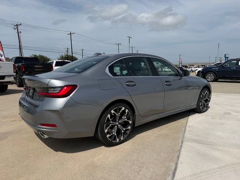 Used 2026 BMW 330i Sedan RWD image 7