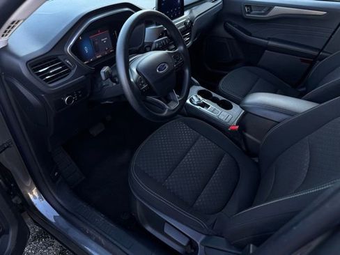 Used 2025 Ford Escape Active image 17