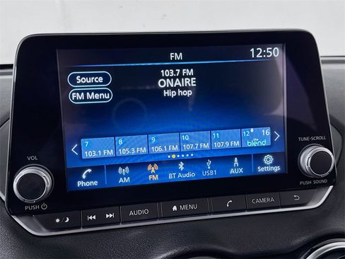 Used 2023 Nissan Sentra SR w/ SR Premium Package image 36