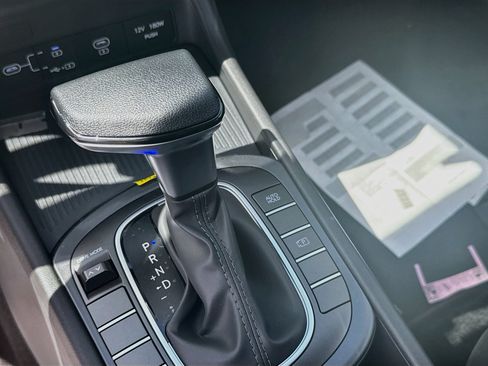 New 2027 Hyundai Kona SE FWD image 13