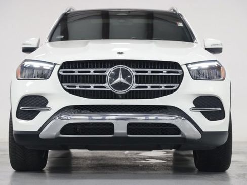 Used 2024 Mercedes-Benz GLE 350 4MATIC image 2