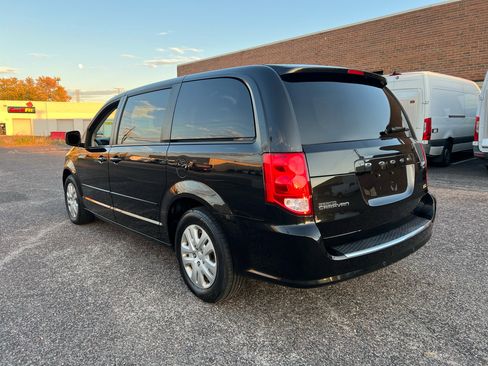Used 2017 Dodge Grand Caravan SE w/ Power Window Group image 8