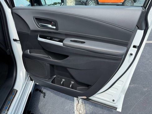 New 2026 Toyota Sienna Platinum AWD/4WD image 44