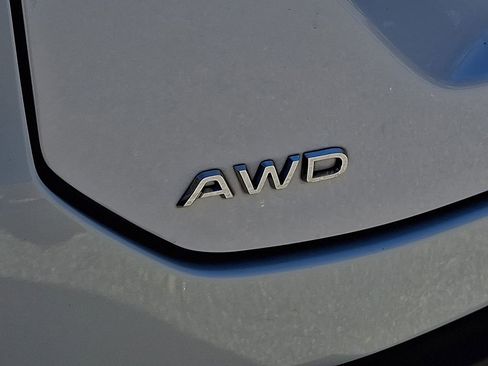 Used 2025 Honda Pilot EX-L image 35