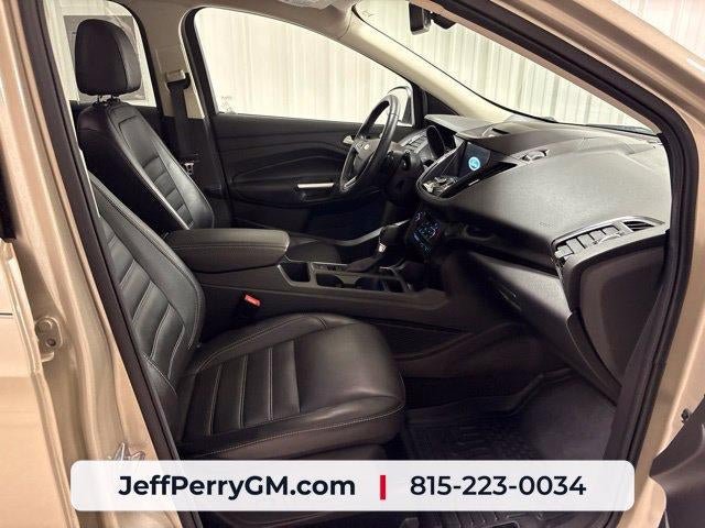Used 2017 Ford Escape Titanium FWD image 24