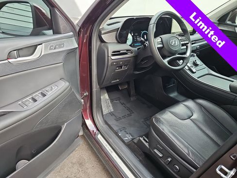 Used 2024 Hyundai Palisade Limited image 10