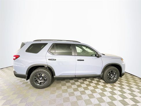 New 2026 Honda Pilot TrailSport image 9