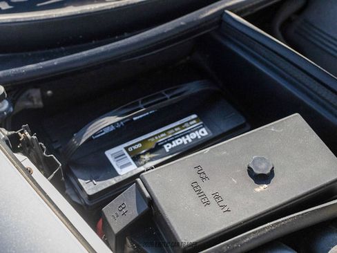 Used 1999 Chevrolet Corvette Convertible w/ Memory Pkg image 26