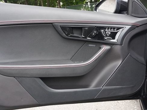 Used 2023 Jaguar F-TYPE R AWD/4WD image 22