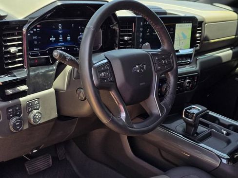 Used 2025 Chevrolet Silverado 1500 ZR2 w/ Technology Package AWD/4WD image 41
