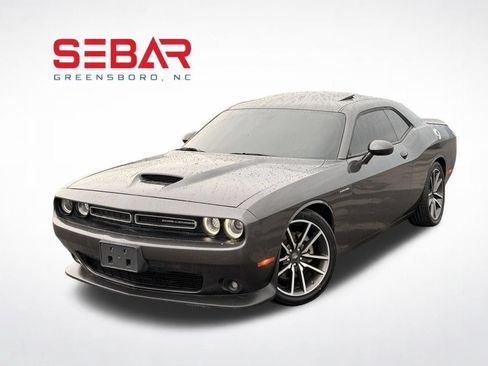 Used 2022 Dodge Challenger R/T w/ Plus Package RWD image 3