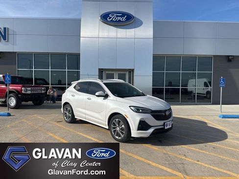 Used 2022 Buick Encore GX Essence w/ Advanced Technology Package FWD image 1