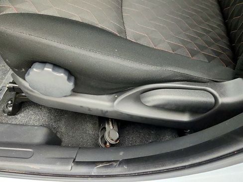 Used 2024 Mitsubishi Mirage ES image 11